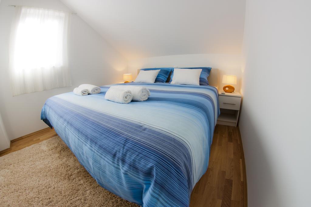 Green Park Apartments دوبروفينك الغرفة الصورة